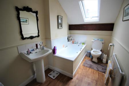 2 bedroom Terraced House for sale in Mansfield Street, Ashton-Under-Lyne, OL7