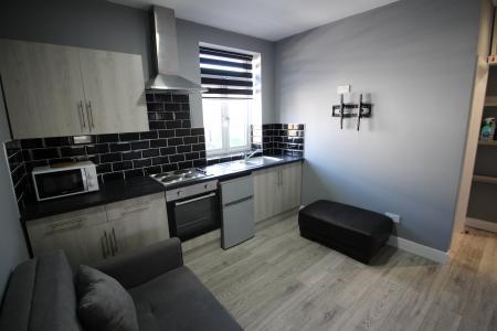1 bedroom Flat to let in Hornby Street, Bury, BL9