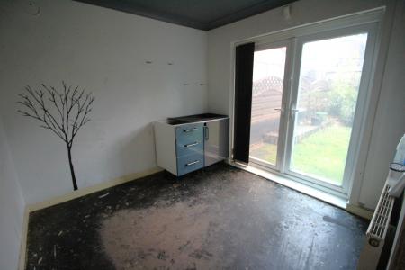 3 bedroom Semi-detached house for sale in Glendon Court, Oldham, OL1