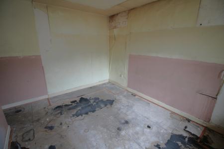 3 bedroom Semi-detached house for sale in Glendon Court, Oldham, OL1