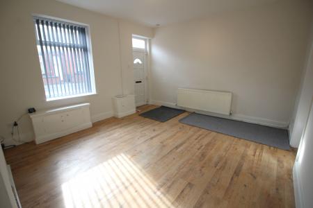 2 bedroom Terraced House for sale in Coalshaw Green Road, Oldham, OL9