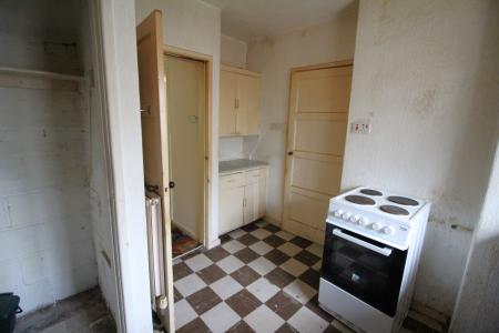 2 bedroom Semi-detached house for sale in Dowry Street, Oldham, OL8