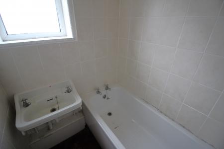 2 bedroom Semi-detached house for sale in Dowry Street, Oldham, OL8