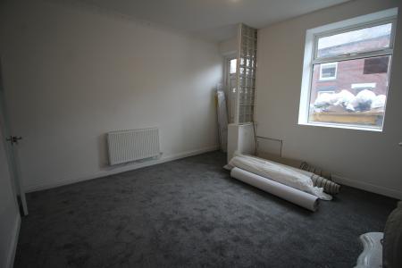3 bedroom Terraced House to let in Randolph Street, Oldham, OL8