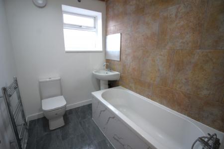 3 bedroom Terraced House to let in Randolph Street, Oldham, OL8