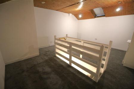 3 bedroom Terraced House to let in Randolph Street, Oldham, OL8