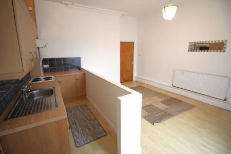 1 bedroom Flat to let in Walmersley Road, Bury, BL9