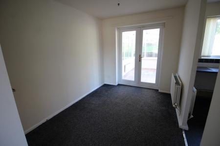 3 bedroom Semi-detached house to let in Langholme Way, Heywood, OL10