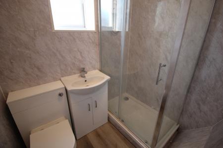 2 bedroom Terraced House to let in Hanson Street, Oldham, OL4