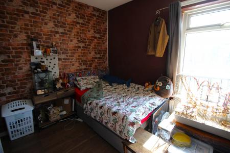 2 bedroom Terraced House for sale in Redgrave Street, Oldham, OL4