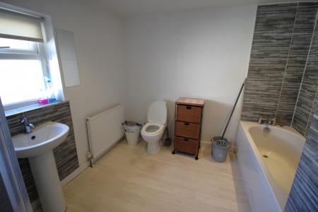 2 bedroom Terraced House to let in Copster Place, Oldham, OL8