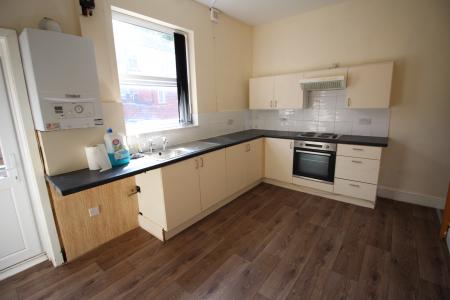 3 bedroom Terraced House to let in Oram Street, Bury, BL9