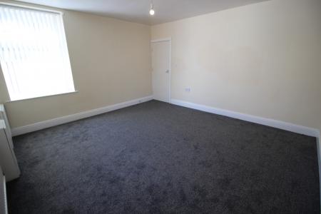 2 bedroom Duplex to let in Back Walmersley Road West, Bury, BL9