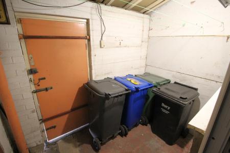 2 bedroom Ground floor maisonette to let in Vernon Street, Bury, BL9