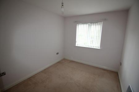 2 bedroom Flat to let in Derby Court, Bury, BL9