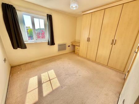2 bedroom Flat to let in Derby Court, Bury, BL9