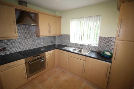 2 bedroom Flat to let in Derby Court, Bury, BL9