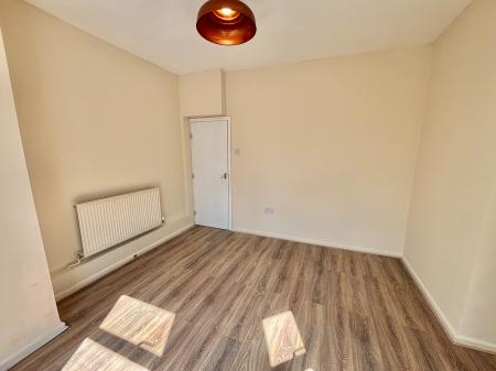1 bedroom Flat to let in Rectory Road, Manchester, M8