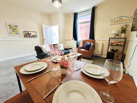 2 bedroom End of terrace house to let in Coomassie Street, Radcliffe, M26