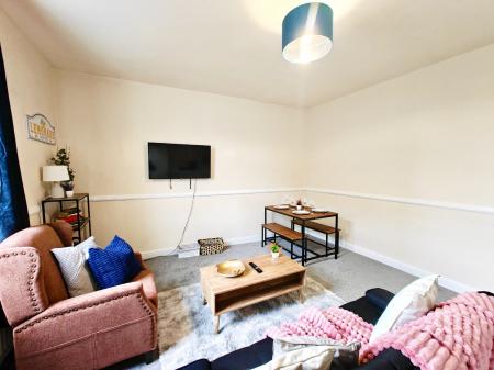 2 bedroom End of terrace house to let in Coomassie Street, Radcliffe, M26