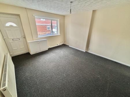 2 bedroom Terraced House to let in Abercarn Close, Manchester, M8