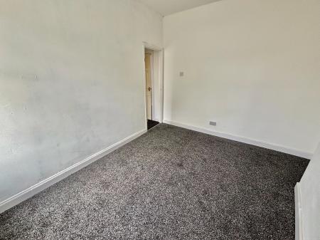 3 bedroom End of terrace house to let in Daisy Bank, Bacup, OL13