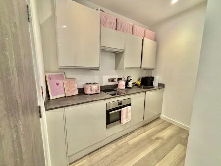 1 bedroom Apartment to let in Silver Street, Bury, BL9
