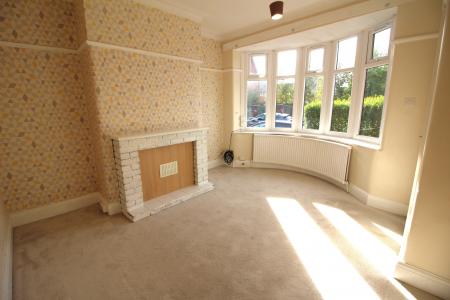 2 bedroom End of terrace house to let in Suffolk Street, Oldham, OL9