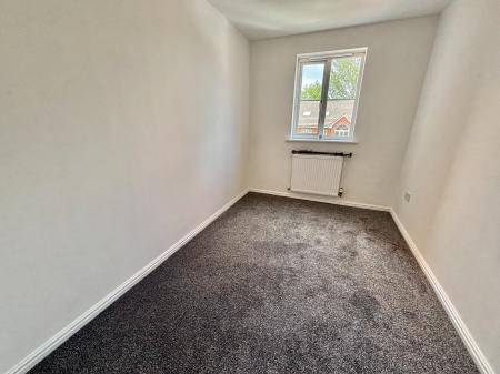 2 bedroom Apartment to let in Broadoaks, Bury, BL9