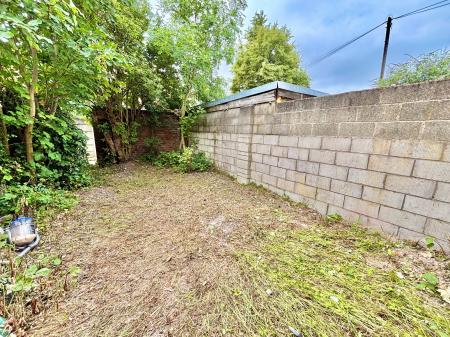 1 bedroom Flat to let in High Peak Street, Manchester, M40