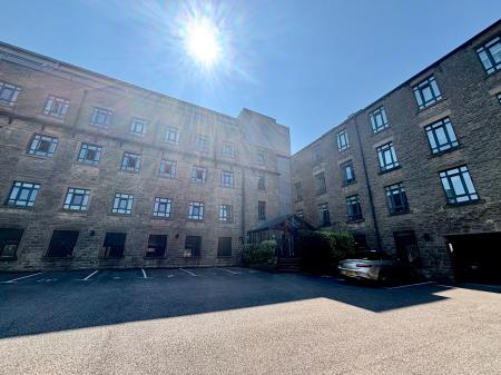 Mellor Street, Lees, OL4