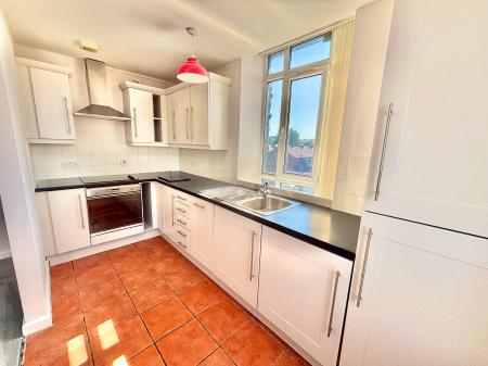 2 bedroom Apartment for sale in Mellor Street, Lees, OL4