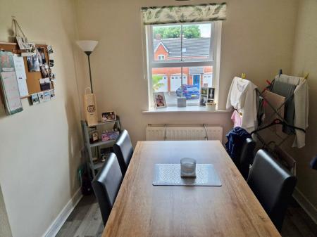 2 bedroom Town house to let in New Bridge Gardens, Bury, BL9