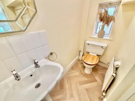 4 bedroom Semi-detached house for sale in Park Road, Prestwich, M25