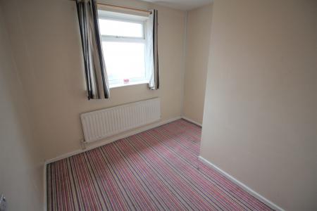 2 bedroom Flat for sale in Glebe Street, Oldham, OL9
