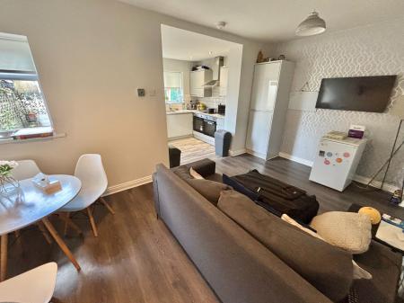 1 bedroom House share to let in Harcourt Street, Oldham, OL1