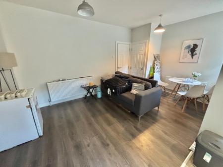 1 bedroom House share to let in Harcourt Street, Oldham, OL1