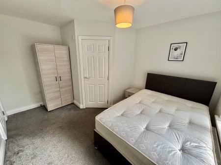 1 bedroom House share to let in Harcourt Street, Oldham, OL1