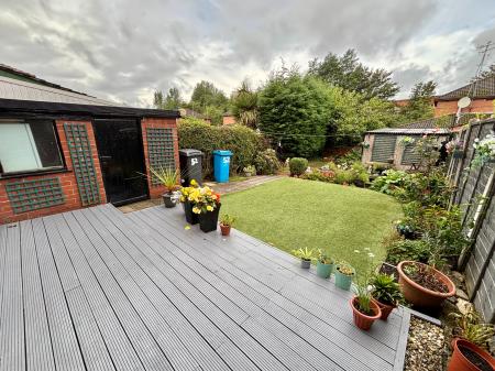 3 bedroom Terraced House for sale in Spring Lane, Lees, OL4