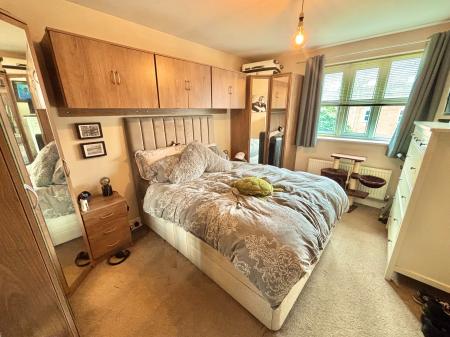 2 bedroom Maisonette for sale in Cromwell Avenue, Denton, SK5
