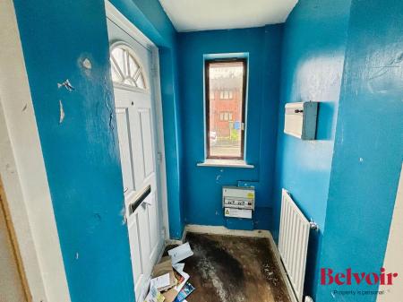 2 bedroom Semi-detached house for sale in Bottomfield Close, Oldham, OL1