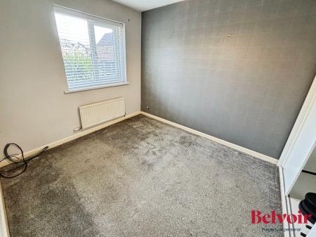 3 bedroom Semi-detached house to let in Hodge Clough Road, Oldham, OL1