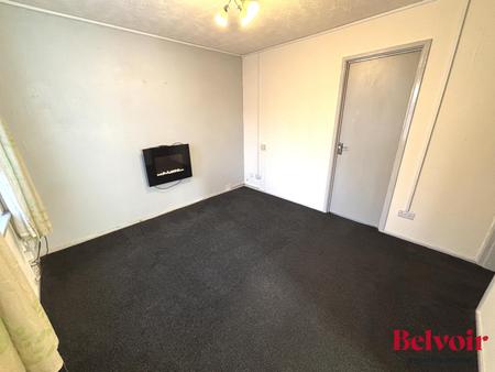 1 bedroom Flat to let in Beech Street, Bury, BL9