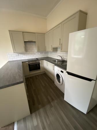 2 bedroom Flat to let in Pollokshaws Road, Shawlands, Glasgow, G41