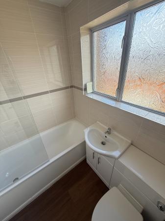 2 bedroom Terraced House to let in Fauldswood Crescent, Paisley, PA2