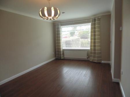 2 bedroom Semi-detached house to let in Woodend Drive, Paisley, PA1