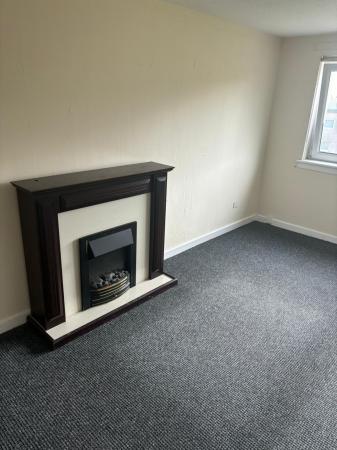 1 bedroom Flat to let in Hartlaw Crescent, Hillington, Glasgow, G52