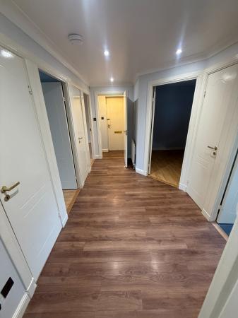 3 bedroom Flat to let in Millstream Court, Paisley, PA1