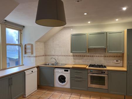 3 bedroom Flat to let in Atholl Street, Dunkeld, PH8