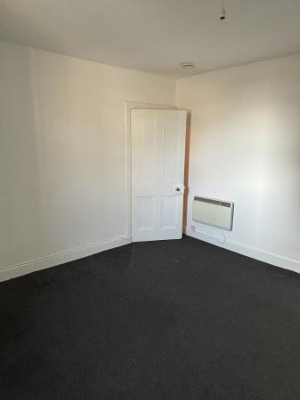 2 bedroom Flat to let in South Street, Perth, PH2